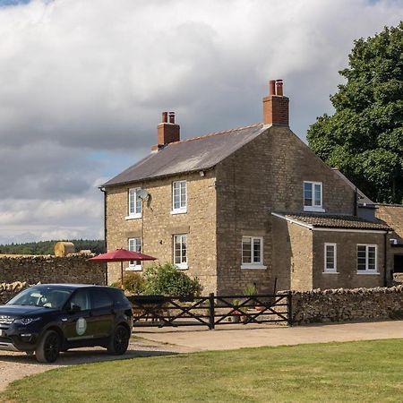Luxury Farmhouse With Stunning Views And Hot Tub Ebberston Esterno foto