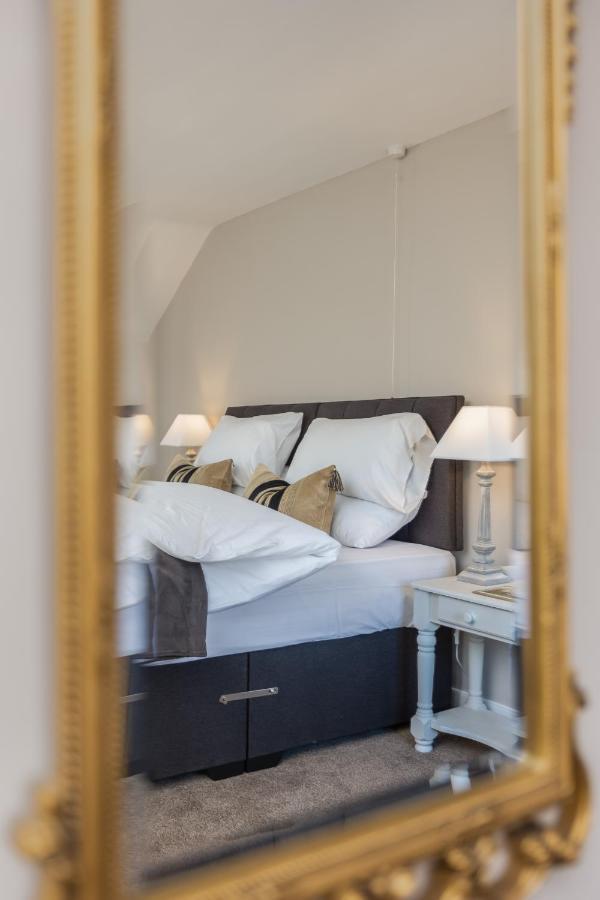 Luxury Farmhouse With Stunning Views And Hot Tub Ebberston Esterno foto