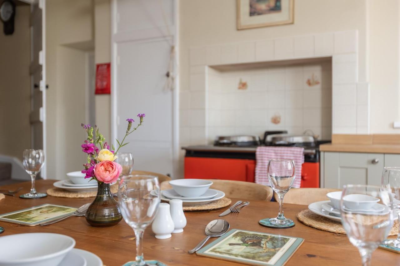 Luxury Farmhouse With Stunning Views And Hot Tub Ebberston Esterno foto