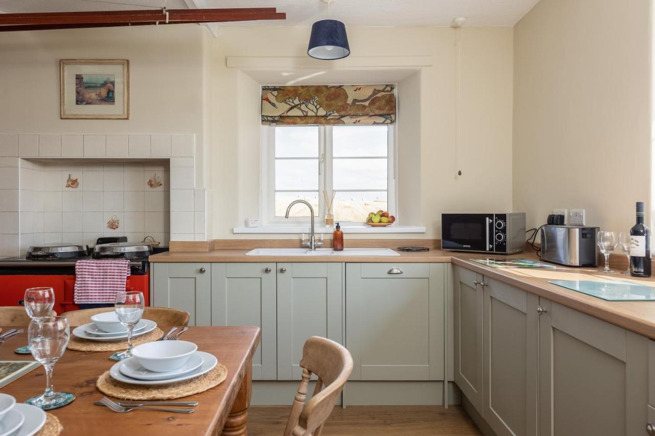 Luxury Farmhouse With Stunning Views And Hot Tub Ebberston Esterno foto